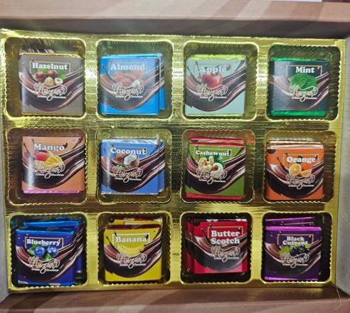 Gift Box of 24 Squares